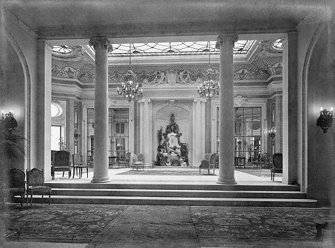 1906, The Ritz, London. "The Palm Court". Photo: Archives, the Ritz, London, Copyright