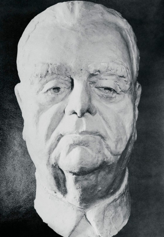 This thoughtful study of the late Aga Khan was done in clay by his late wife, the Begum Aga Khan. Image by © Bettmann/CORBIS. Please click for enlargement.