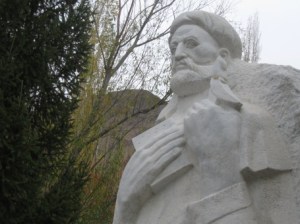 A statue of the famous Ismaili dai Nasir Khusraw in Badakhshan.