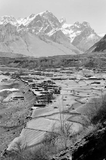 Shimshal in March. Photo: Pam Henson. Copyright.
