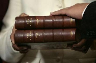 Keith Ellison, the first Muslim ever elected to the US Congress, took his oath of office on January 4, 2007 by placing his hand on Thomas Jefferson's copy of the Qur'an. Please click for Historical Illustrations."