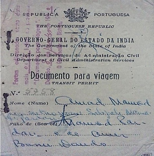 A specimen of the special transit permit (Documento para viagem) for crossing the border during the Bandi.