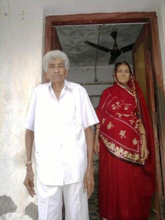 Gulamhusenbhai and Kulsambahen at their home.