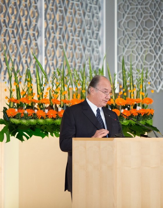 His Highness the Aga Khan delivering his acceptance speech following the presentation of the 2013 RAIC Gold Medal for his significant contribution to Canadian architecture. Photo: © AKDN/Farhez Rayani