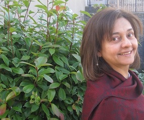 Roshan Thomas was among those who were killed in a terrorist incident in Kabul while she was celebrating the commencement of the Persian New Year, Navruz. She was buried earlier this week in Vancouver, where almost 2000 people from all walks of life attended her funeral at the North Vancouver Ismaili Jamatkhana.