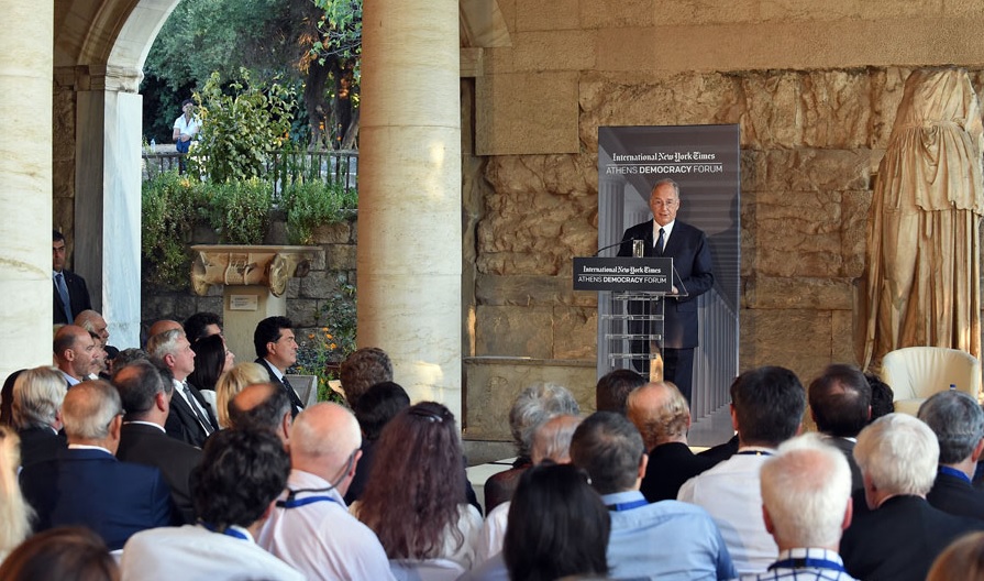 His Highness the Aga Khan speaking at the Stoa of Attalos in Athens where he delivered a Keynote Address at the Athens Democracy Forum on the International Day of Democracy. Photo: AKDN / Gary Otte 