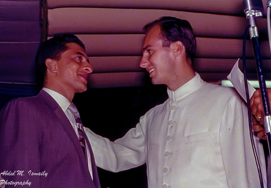 Please click on image for more photos by "Papa Jaan" of His Highness the Aga Khan's visit to Uganda. Photo: Abdul M. Ismaily. Copyright.