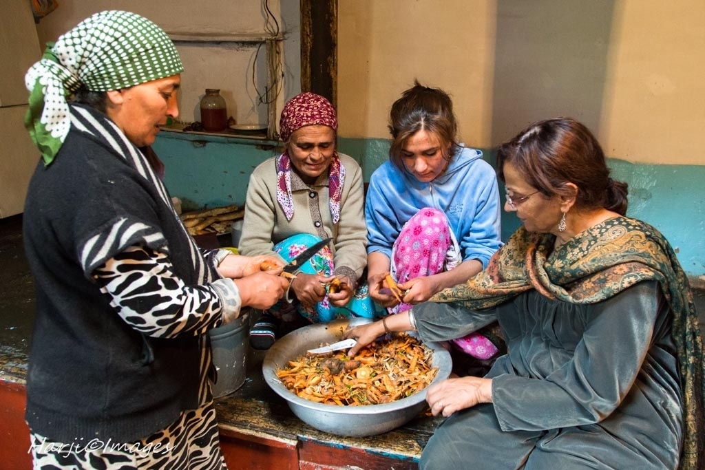 mh10pamiriismailiwedding1b2e60