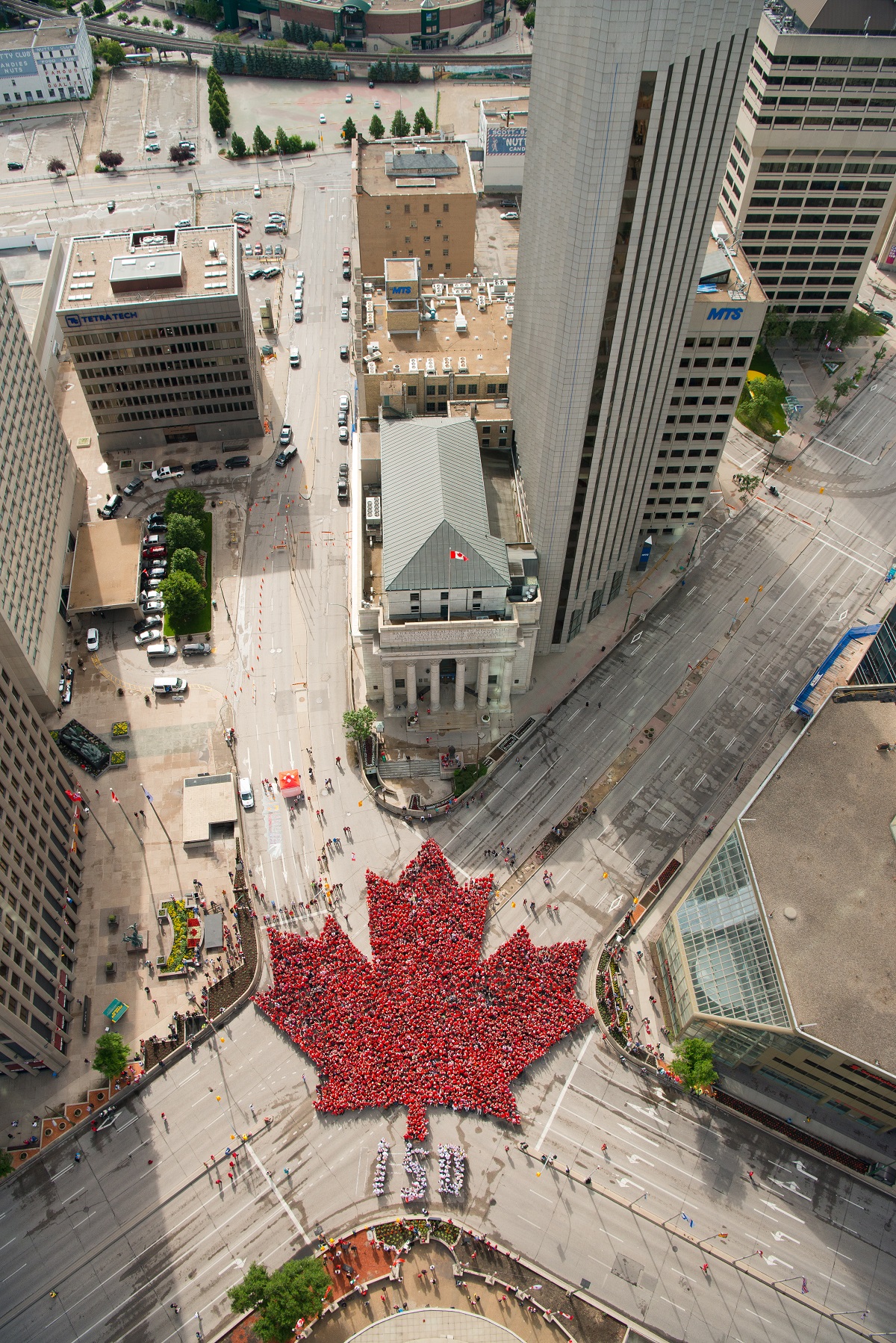 150th Canada Day Winnipeg Largest Living Maple Leaf 2s