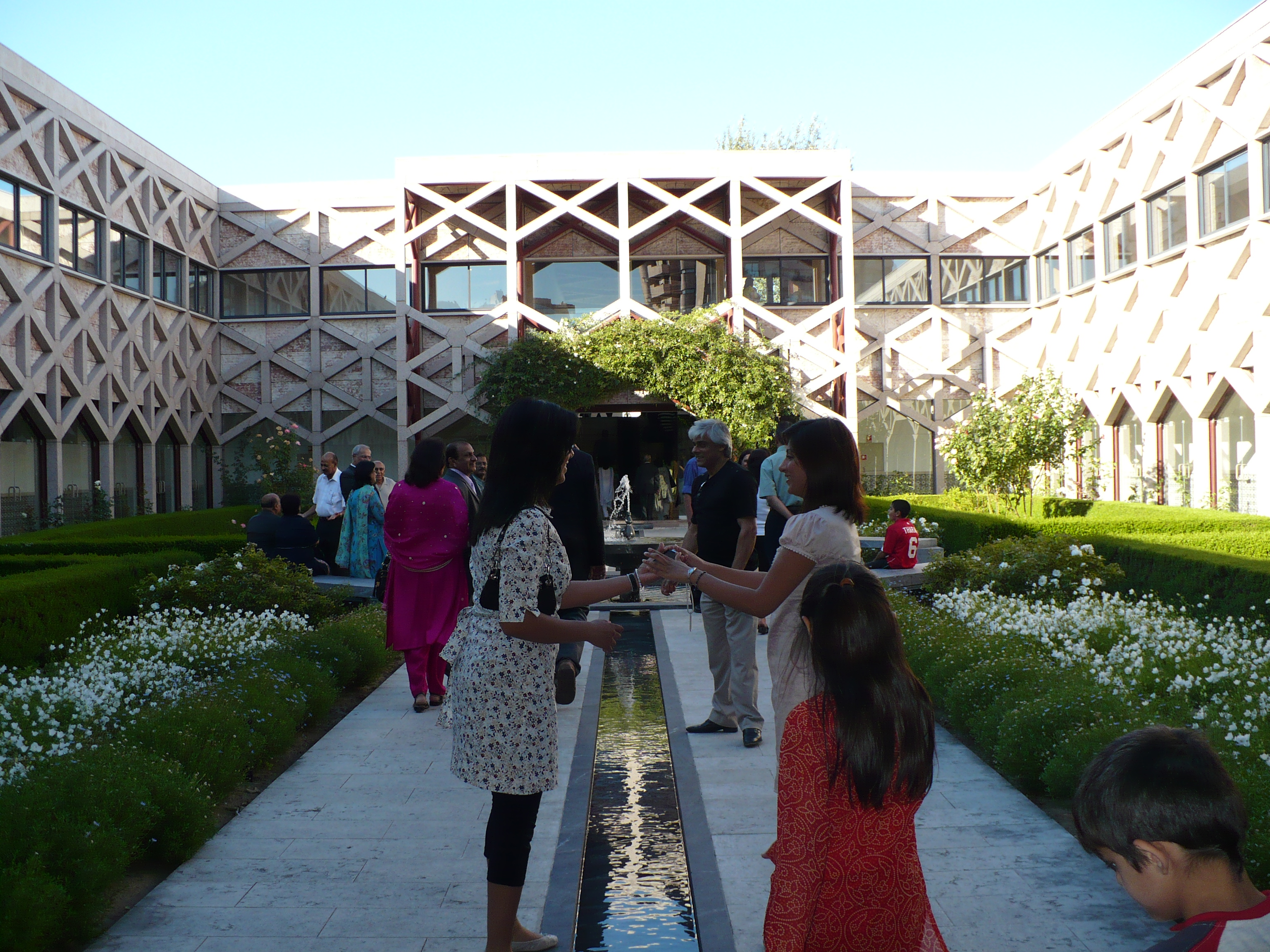 Nurin Merchant Ismaili Centre Lisbon Golden Jubilee Photos 001