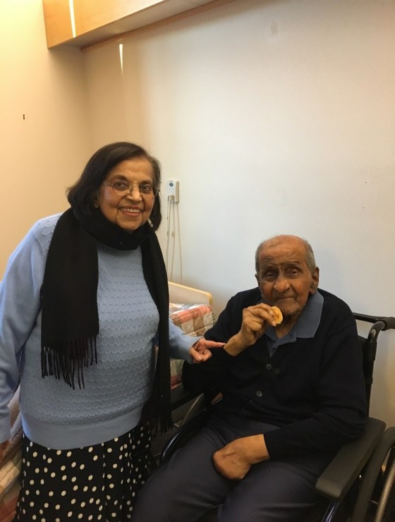 Jehangir and Maleksultan Merchant in his room at Normanna 2