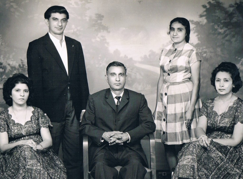 Ismailia Association members Jinja, Uganda, Simerg