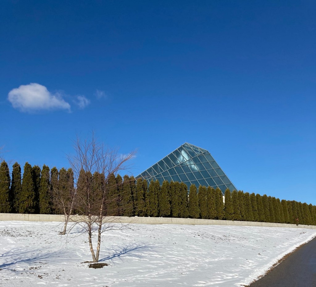 Ismaili Jamatkhana dome Simerg