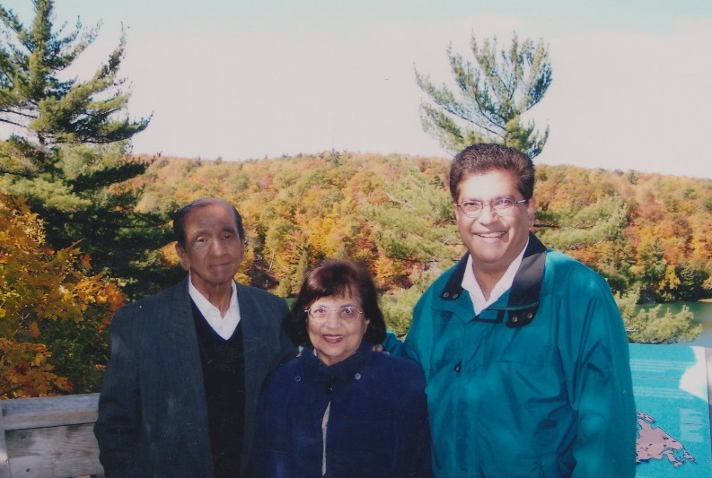 Malik Merchant with Jehangir and Malek Merchant, Simerg
