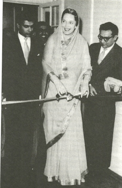 Begum Aga Khan and Al Noor Kassum at opening of Knesington Court Jamatkhana.