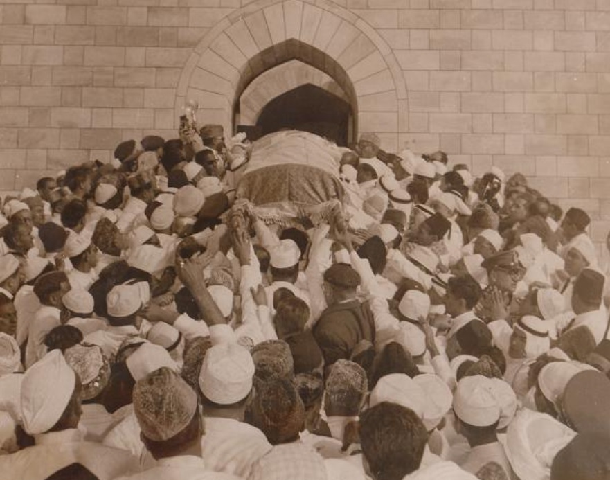 Aswan Aga Khan burial in mausoleum, Simerg