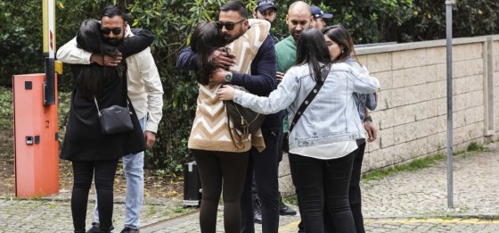 Scenes of bereavement at at the funeral ceremony for Farana Sadrudin that took place at the Ismaili Centre Lisbon on Friday, March 31, 2023. Photograph: Jornal de Noticias. Please click on photo for numerous reports and more photographs.
