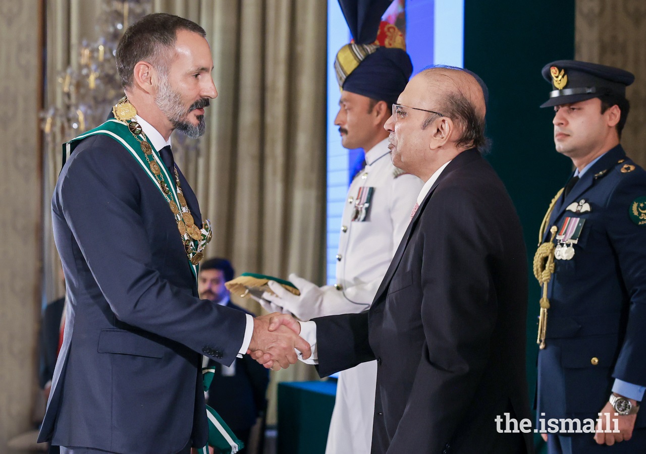 he President of Pakistan, Asif Ali Zardari, congratulates Prince Rahim Aga Khan after conferring on him the Nishan-i-Pakistan on June 7, 2024, at a ceremony held at Aiwan-e-Sadr, the President’s official residence in Islamabad. Photograph:: AKDN/ Akbar Hakim.